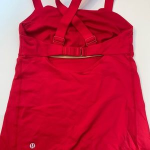 Lululemon Sports Tank 4/6